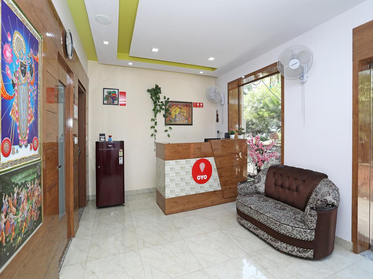 Oyo 10228 Hotel Chandramouli Jaipur Eksteriør bilde